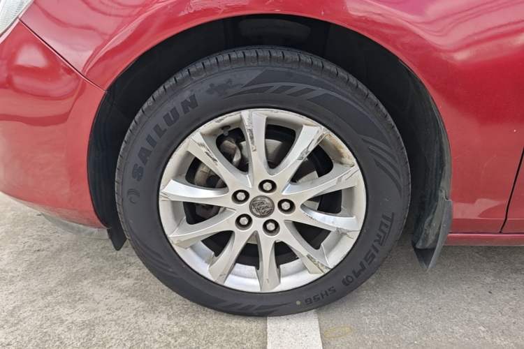 Used Buick GT 2014 XT 1.6L Automatic Fashion Edition Left Front Wheel Hub