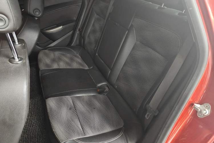 Used Buick GT 2014 XT 1.6L Automatic Fashion Edition Left Rear Seat
