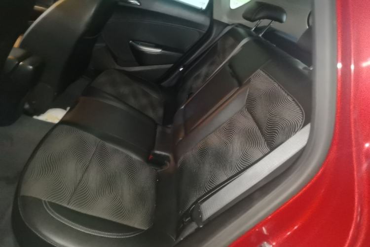 Used Buick GT 2014 XT 1.6L Automatic Fashion Edition Left Rear Seat