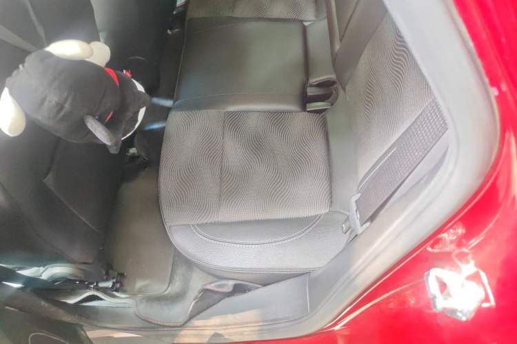 Used Buick GT 2014 XT 1.6L Automatic Fashion Edition Left Rear Seat