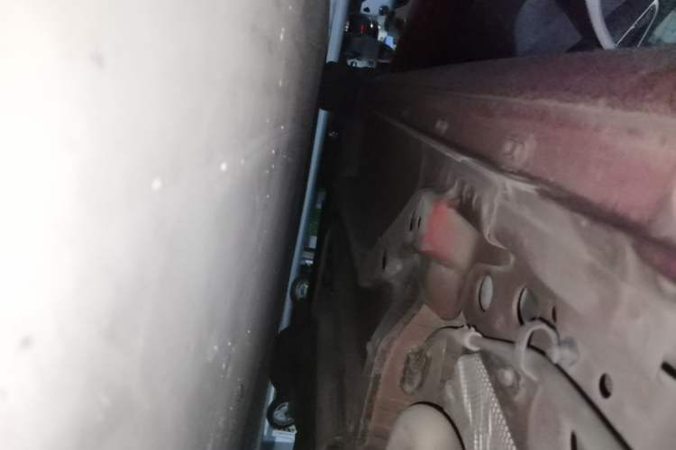 Used Buick GT 2014 XT 1.6L Automatic Fashion Edition Left Side Sill