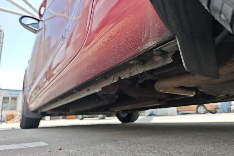 Used Buick GT 2014 XT 1.6L Automatic Fashion Edition Left Side Sill