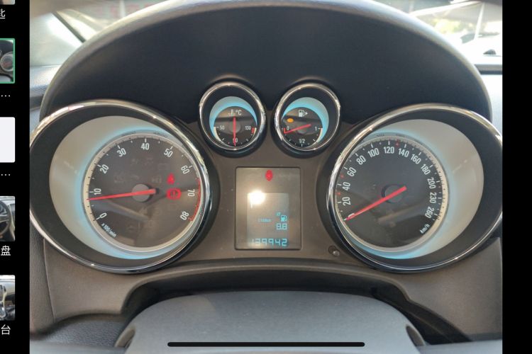 Used Buick GT 2014 XT 1.6L Automatic Fashion Edition Odometer Close Up