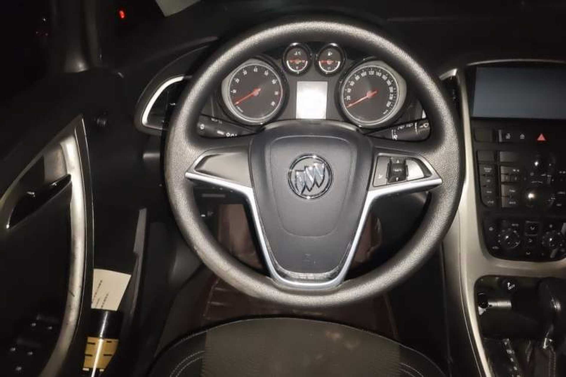 Used Buick GT 2014 XT 1.6L Automatic Fashion Edition Steering Wheel