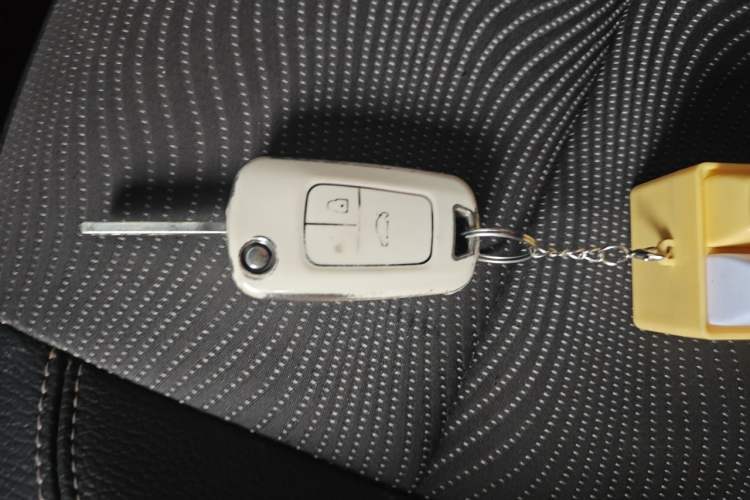 Used Buick GT 2014 XT 1.6L Automatic Fashion Edition Vehicle Key