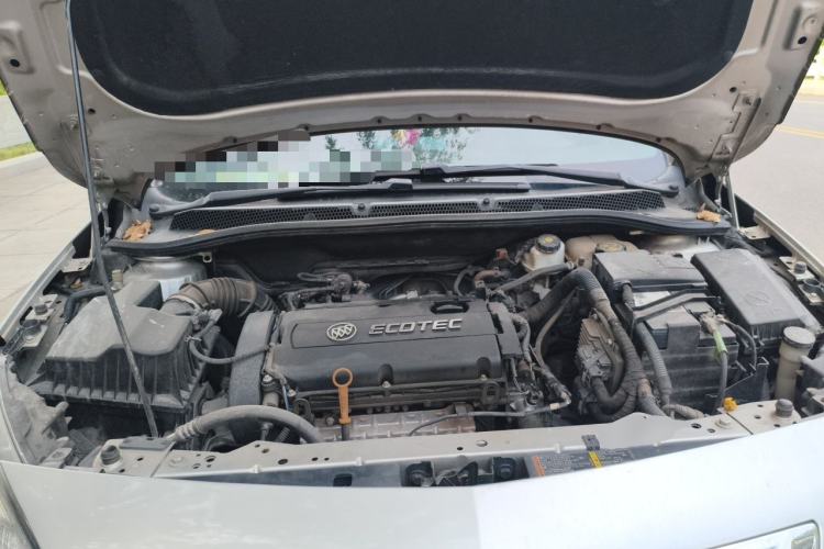 Used Buick GT 2014 XT 1.6L Automatic Fashion Edition Engine Bay