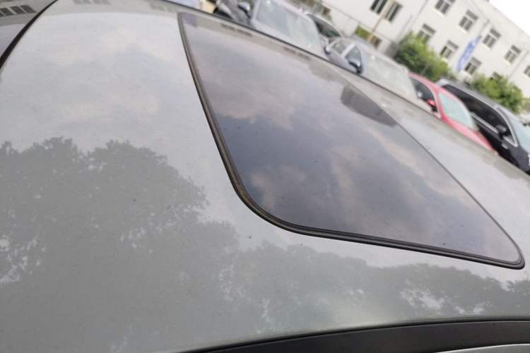 Used Buick GT 2014 XT 1.6L Automatic Fashion Edition Roof