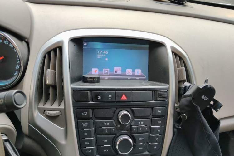 Used Buick GT 2014 XT 1.6L Manual Comfort Edition Audio And AC Panel