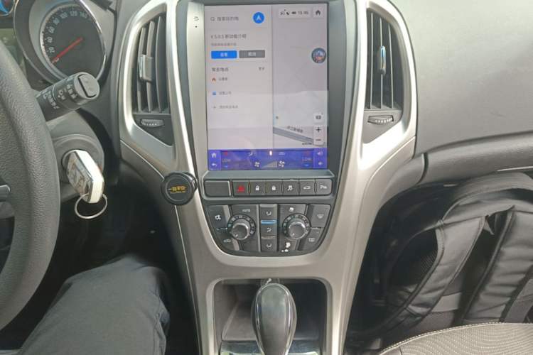Used Buick GT 2014 XT 1.6L Automatic Fashion Edition Audio And AC Panel