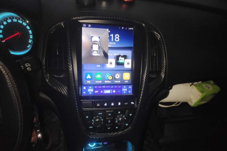 Used Buick GT 2014 XT 1.6L Automatic Fashion Edition Audio And AC Panel