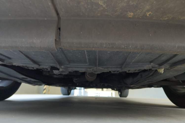 Used Buick GT 2014 XT 1.6L Manual Entry-Level Model Chassis Front