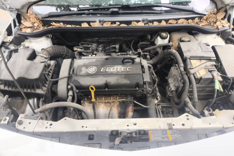Used Buick GT 2014 XT 1.6L Automatic Fashion Edition Engine Bay