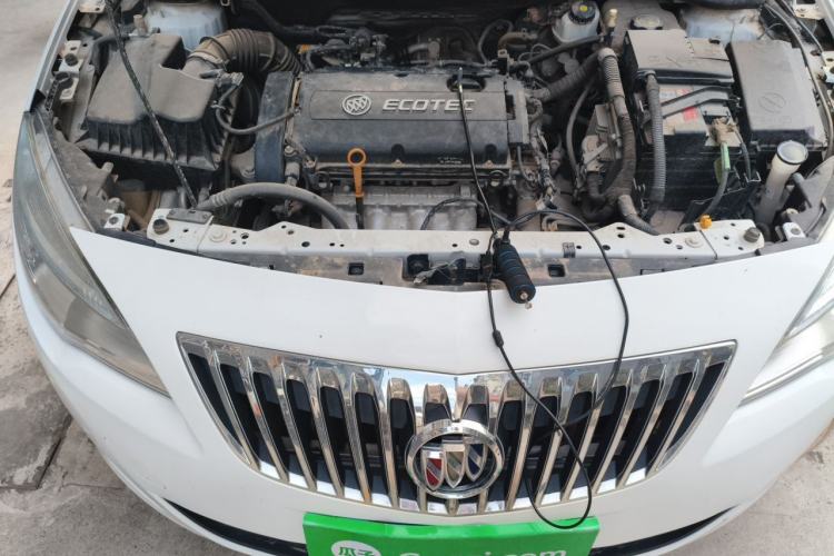 Used Buick GT 2014 XT 1.6L Automatic Fashion Edition Engine Bay