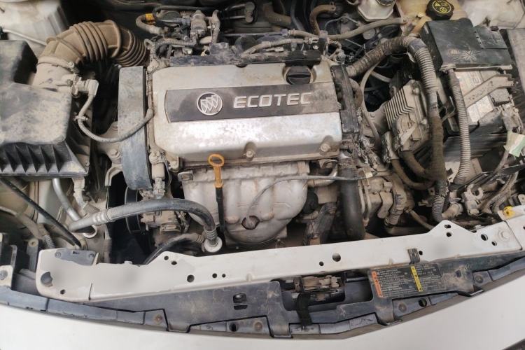 Used Buick GT 2014 XT 1.6L Automatic Fashion Edition Engine Bay