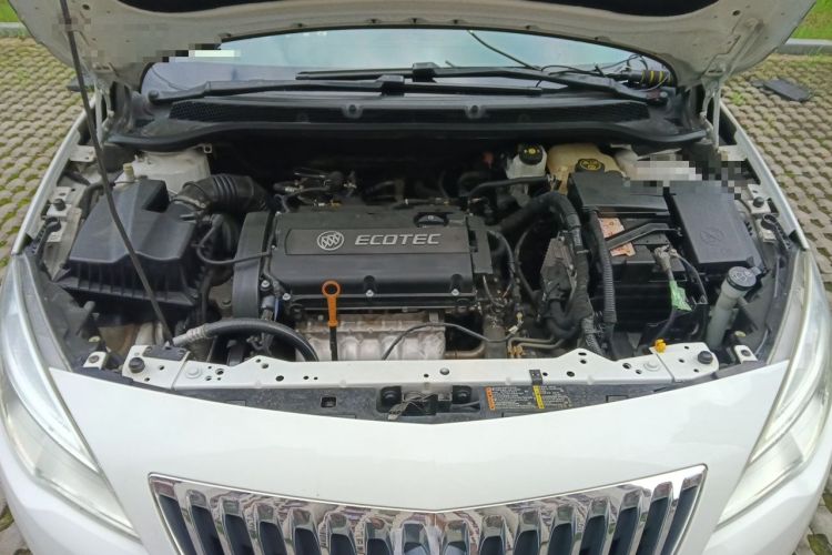 Used Buick GT 2014 XT 1.6L Automatic Fashion Edition Engine Bay