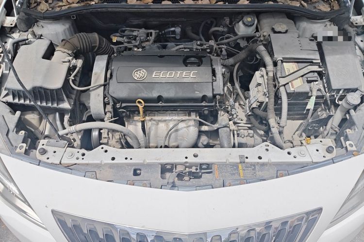 Used Buick GT 2014 XT 1.6L Automatic Fashion Edition Engine Bay