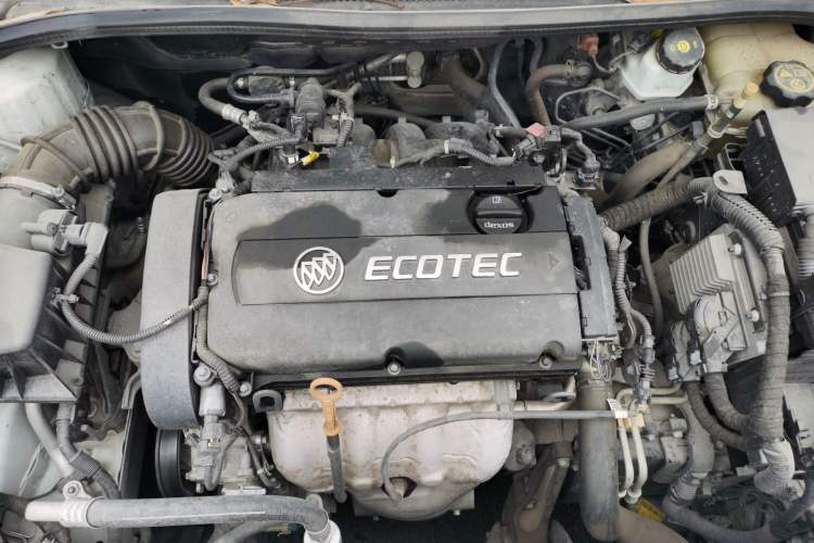 Used Buick GT 2014 XT 1.6L Automatic Fashion Edition Engine Bay