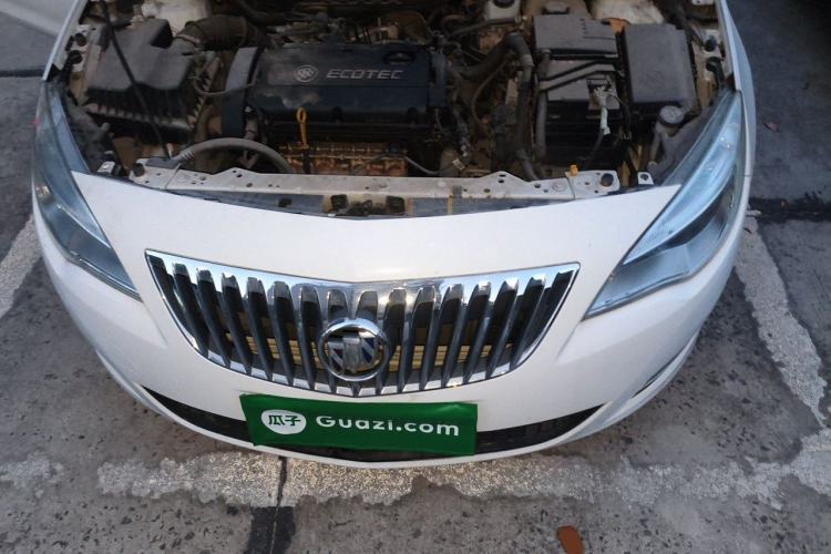 Used Buick GT 2014 XT 1.6L Automatic Fashion Edition Engine Bay
