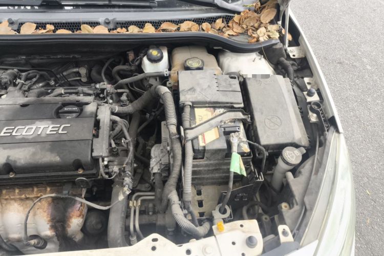 Used Buick GT 2014 XT 1.6L Automatic Fashion Edition Engine Bay Left