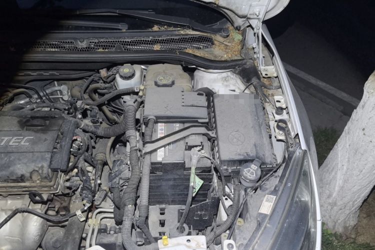 Used Buick GT 2014 XT 1.6L Automatic Fashion Edition Engine Bay Left