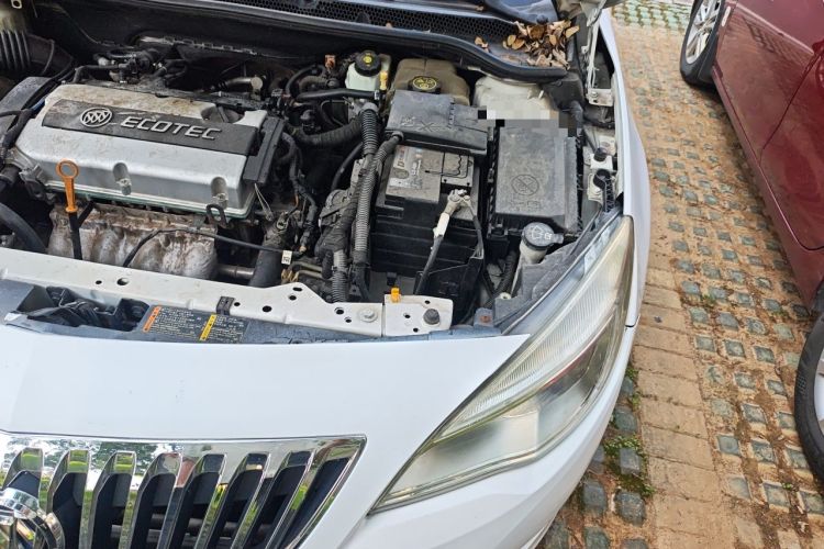 Used Buick GT 2014 XT 1.6L Automatic Fashion Edition Engine Bay Left