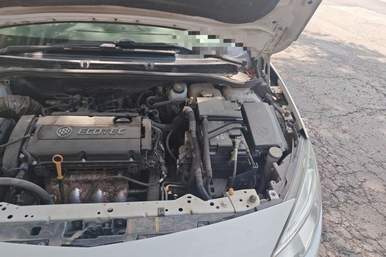 Used Buick GT 2014 XT 1.6L Automatic Fashion Edition Engine Bay Left