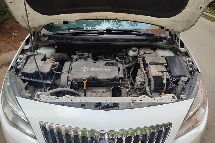 Used Buick GT 2014 XT 1.6L Automatic Fashion Edition Engine Bay