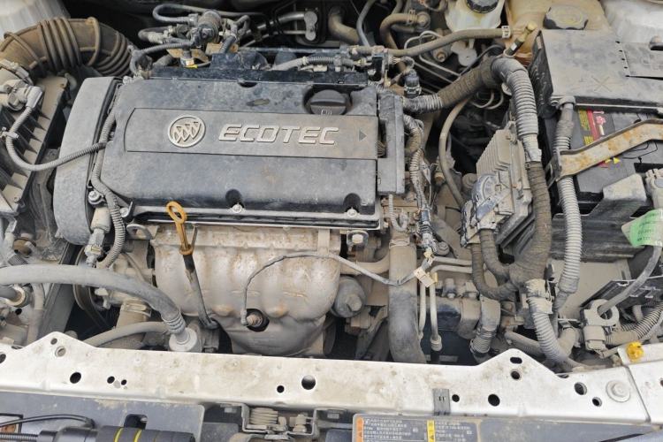 Used Buick GT 2014 XT 1.6L Automatic Fashion Edition Engine Bay