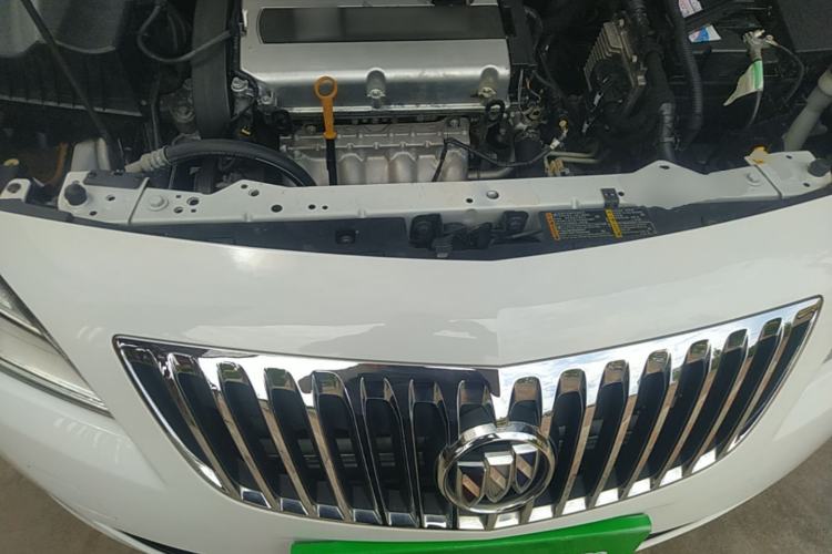 Used Buick GT 2014 XT 1.6L Automatic Fashion Edition Engine Bay