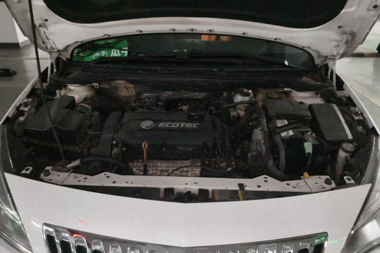 Used Buick GT 2014 XT 1.6L Automatic Fashion Edition Engine Bay