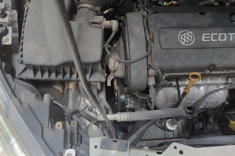 Used Buick GT 2014 XT 1.6L Automatic Fashion Edition Engine Bay Right