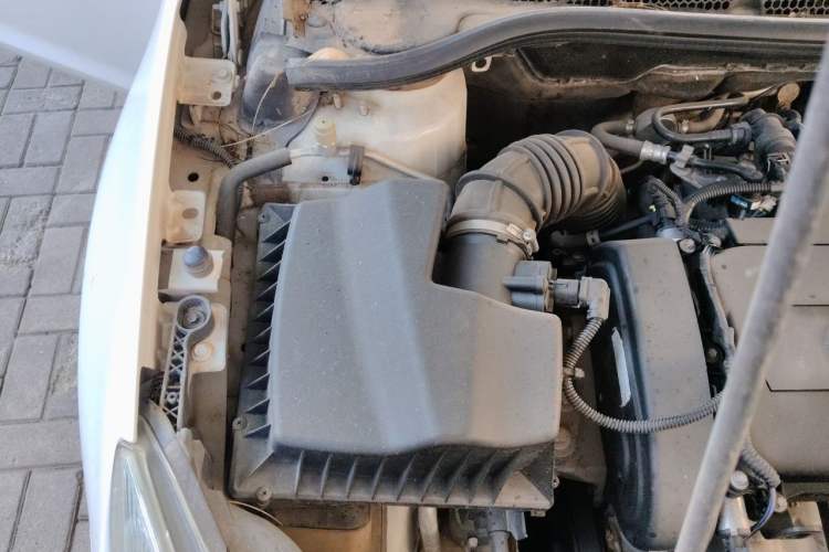 Used Buick GT 2014 XT 1.6L Automatic Comfort Edition Engine Bay Right