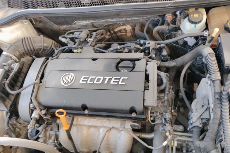 Used Buick GT 2014 XT 1.6L Automatic Comfort Edition Engine Bay