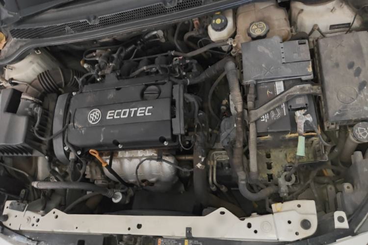 Used Buick GT 2014 XT 1.6L Automatic Fashion Edition Engine Bay