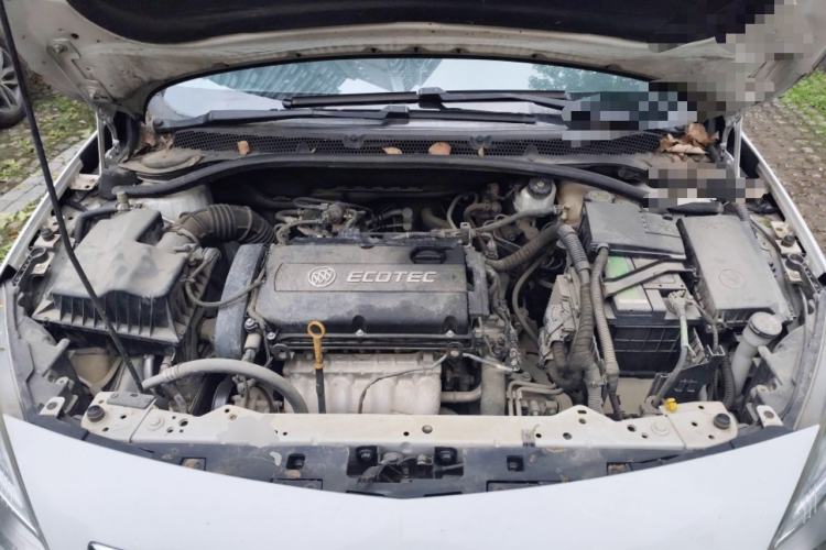 Used Buick GT 2014 XT 1.6L Automatic Fashion Edition Engine Bay