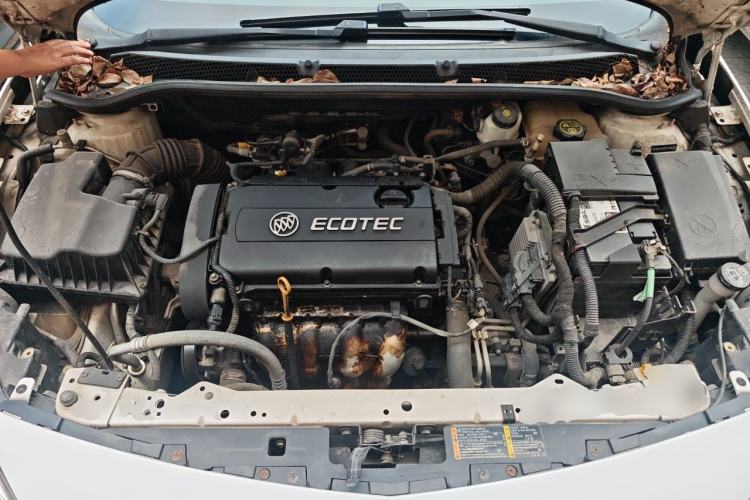 Used Buick GT 2014 XT 1.6L Automatic Fashion Edition Engine Bay