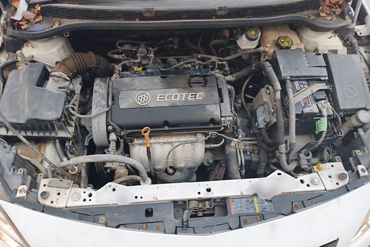 Used Buick GT 2014 XT 1.6L Automatic Fashion Edition Engine Bay