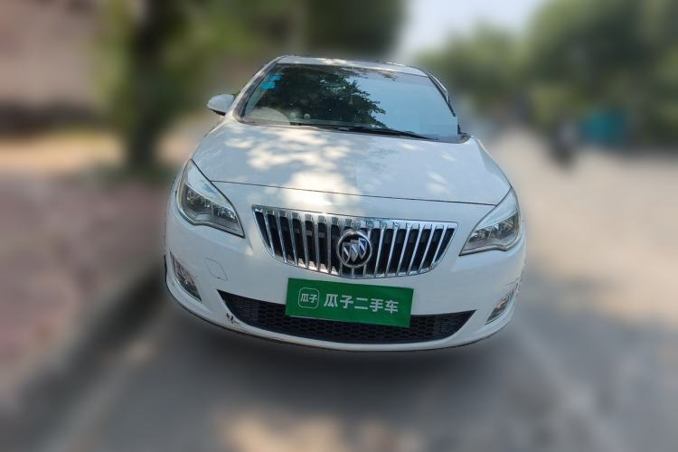 Used Buick GT 2014 XT 1.6L Automatic Fashion Edition Exterior 1