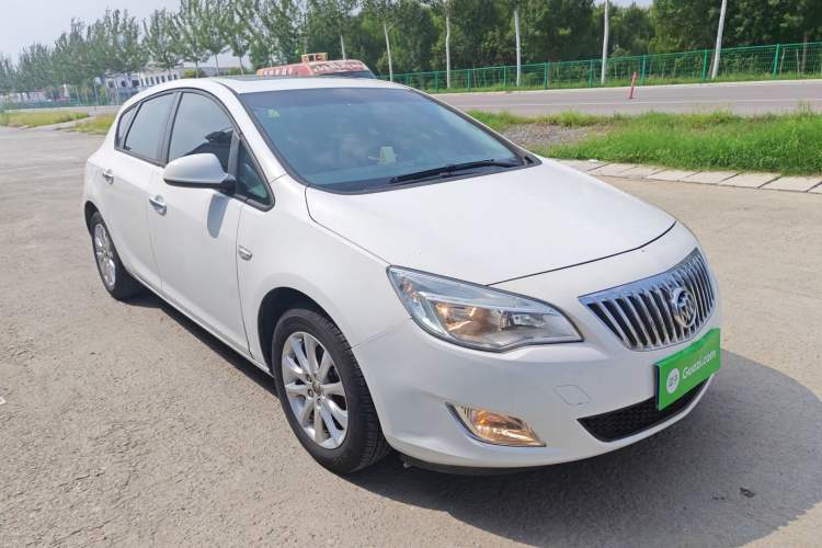 Used Buick GT 2014 XT 1.6L Automatic Fashion Edition Exterior 2