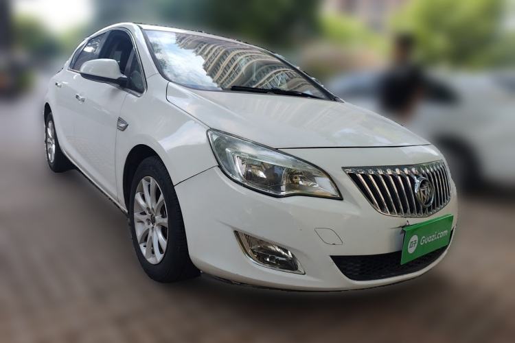 Used Buick GT 2014 XT 1.6L Automatic Fashion Edition Exterior 2