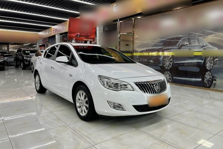Used Buick GT 2014 XT 1.6L Automatic Fashion Edition Exterior 2