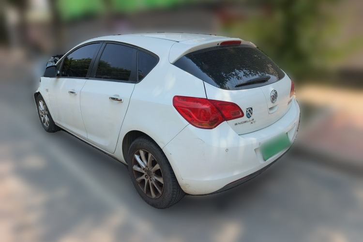 Used Buick GT 2014 XT 1.6L Automatic Fashion Edition Exterior 3