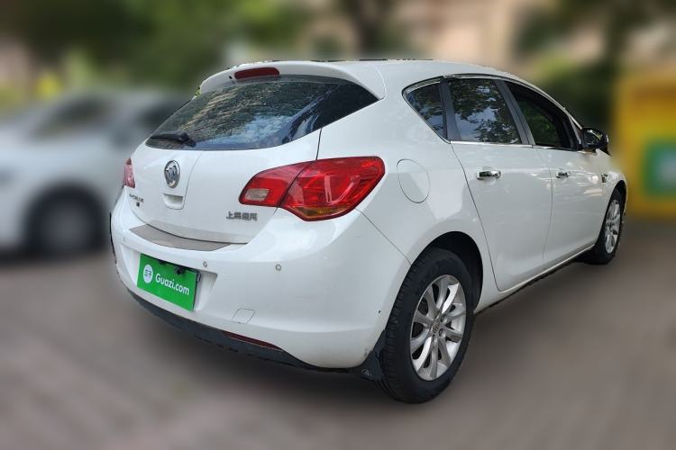 Used Buick GT 2014 XT 1.6L Automatic Fashion Edition Exterior 5