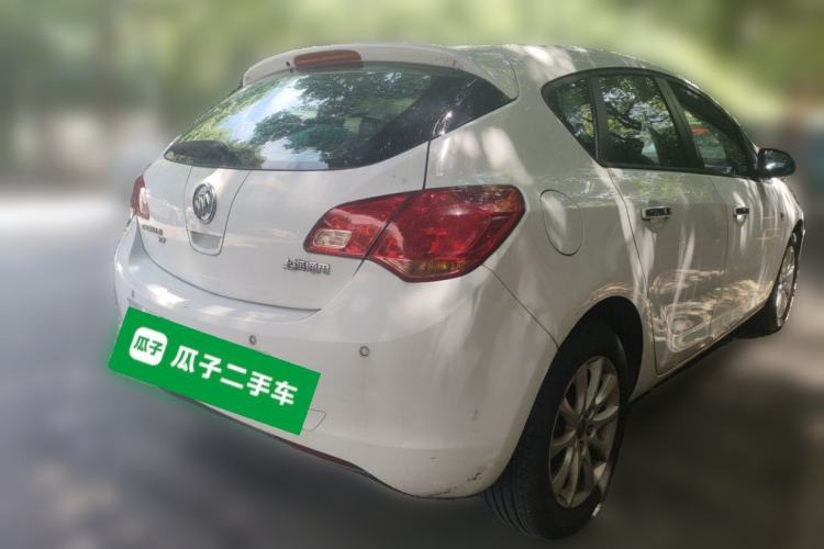 Used Buick GT 2014 XT 1.6L Automatic Fashion Edition Exterior 5