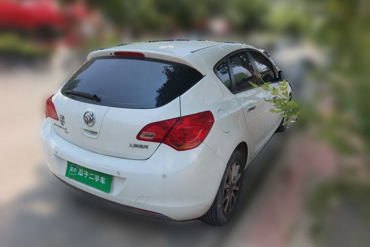 Used Buick GT 2014 XT 1.6L Automatic Fashion Edition Exterior 5