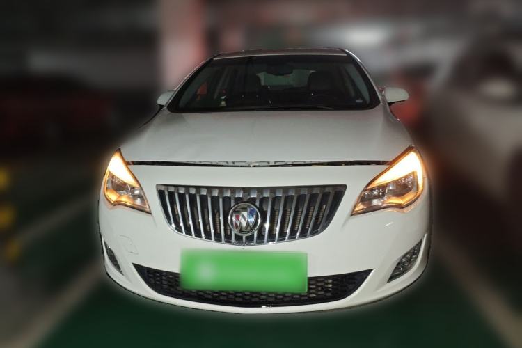 Used Buick GT 2014 XT 1.6T Automatic Fashion Sport Edition Front