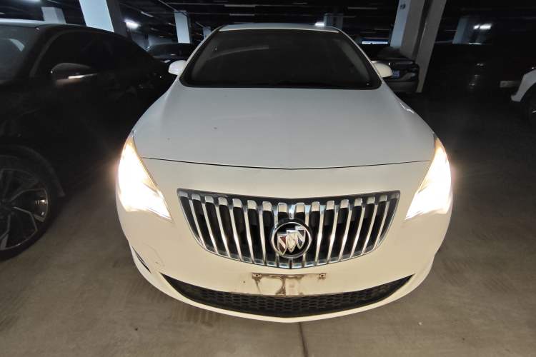Used Buick GT 2014 XT 1.6L Automatic Fashion Edition Front