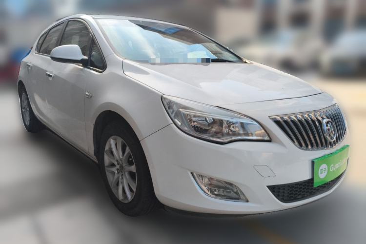 Used Buick GT 2014 XT 1.6L Automatic Fashion Edition Front Right 45 Deg