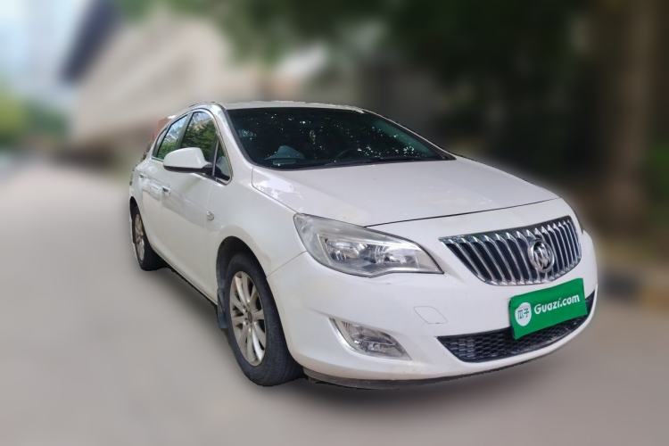 Used Buick GT 2014 XT 1.6L Automatic Fashion Edition Front Right 45 Deg