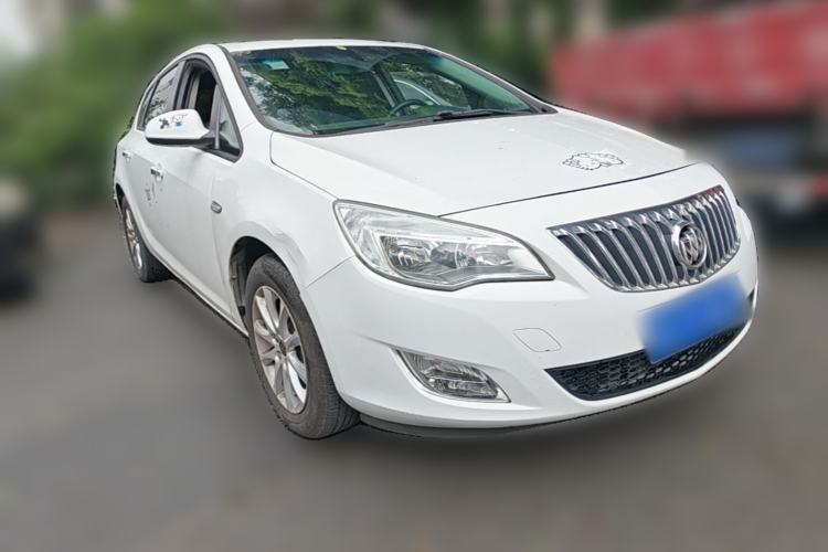 Used Buick GT 2014 XT 1.6L Automatic Fashion Edition Front Right 45 Deg